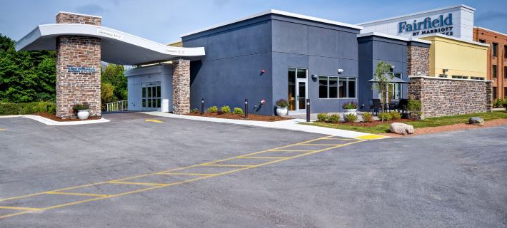 Fairfield Inn & Suites Milwaukee North Hotels in Milwaukee County