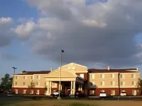 Holiday Inn Express & Suites Dickson