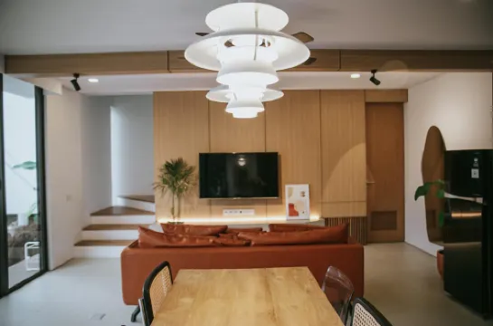 Twelve Stones Dago Village