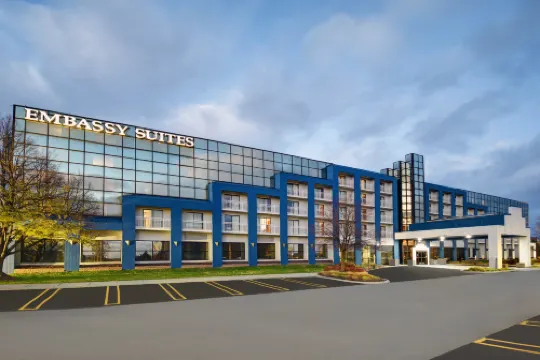 Embassy Suites by Hilton Detroit Livonia Novi