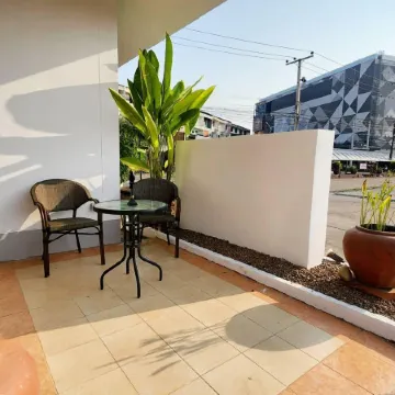 Mark Four Place Hotel