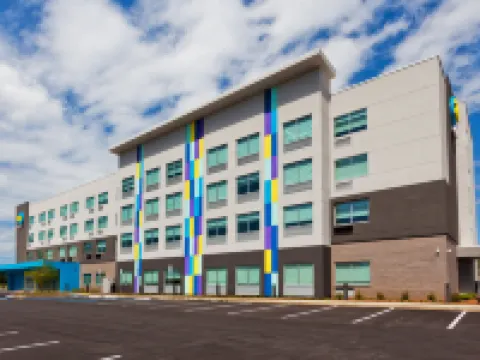 Tru by Hilton Prattville Hotels in Autauga County