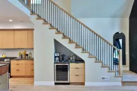 Modern A-Frame Lake Cabin w/ Pickleball Ct.4Bd 3Ba