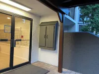 Available June 9-18 Renovated South Forest Beach Condo