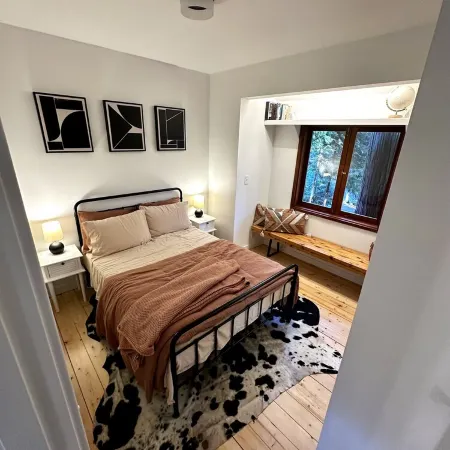 Walking distance to beautiful and historic Indianola beach and pier