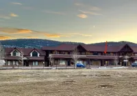 New Angel Fire Condo! Hotels in 