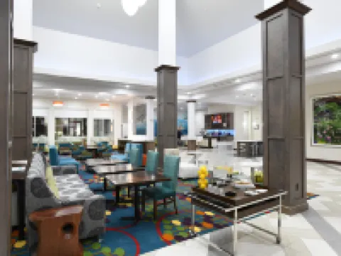 ฮิลตันการ์เด้นอินน์ แจ็คสันวิลล์ โรงแรมในOnslow County