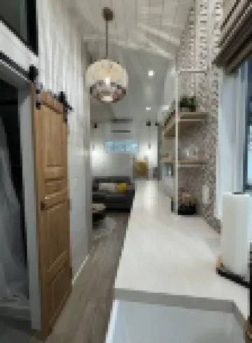 Little Wolf Tiny Home cozy, pet friendly, secluded