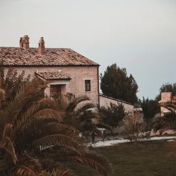 5 minutes from the sea, panoramic terrace and swimming pool - The cugnolo wagon