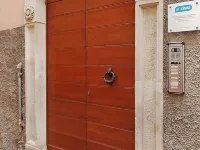 La Finestra Sulmò, panoramic apartment in Sulmona overlooking the historic center Hotels in Sulmona