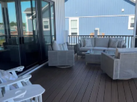 Water Front Get A Way Hotels in Stump Sound