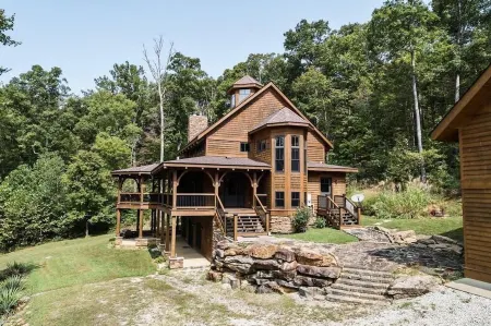 LUXURY Timber Lake Lodge - Nolin Mammoth Cave+View
