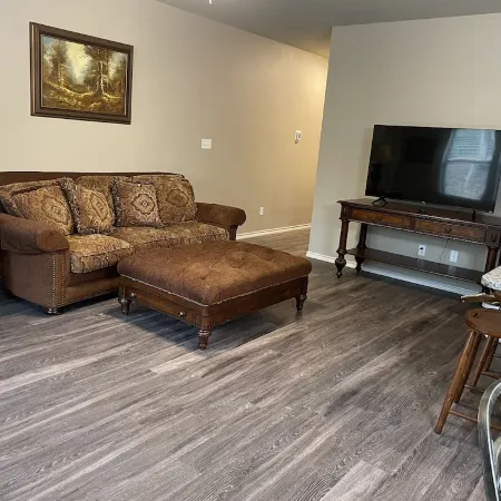 Newly built home . Minutes from Canton !