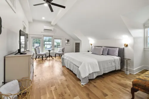 Charming 3-bedroom cottage in farm & wine country