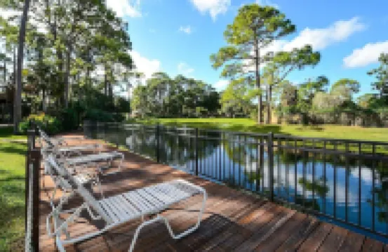 Beautiful Villa in Sarasota Resort-style Community