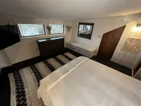 Cozy Cabin Directly on Lake Wallenpaupack