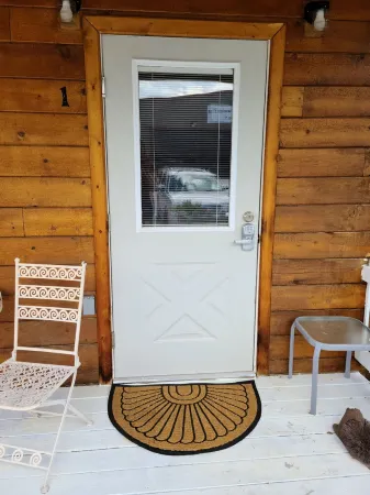 Home Located Close to Everything in Pinedale