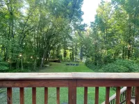 Peaceful, Serene, Lake View thru the trees Hotels in North Harmony