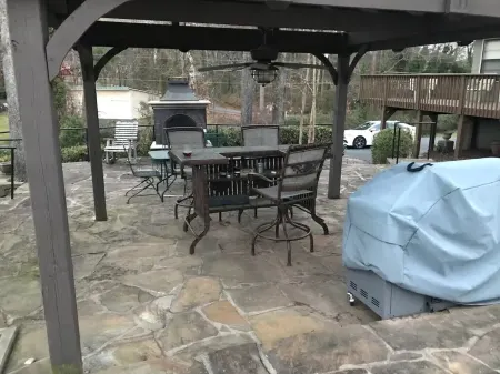 Spectacular House on Lake Hamilton