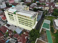 Muara Hotel and Mall Ternate Hotels near Ternate Sultanate Mosque