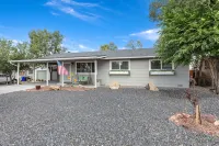 Nestled between Downtown and Watson Lake. Kayaks available and pets welcome!