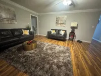 Charming 3-bedroom Cottage in Martinez with WiFi and AC