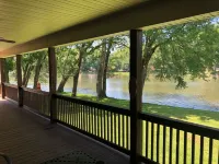 The River's Edge - Rare find along The Allegheny River 3 bedroom/ 1 1/2 bath