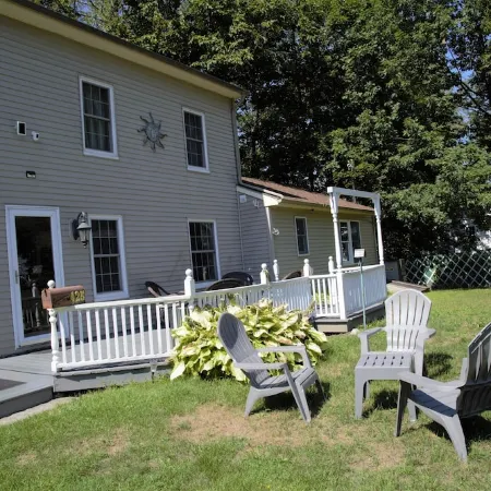 Sunnyside home near Sunday River, Black Mountain, Lakes, Rivers and Hikes