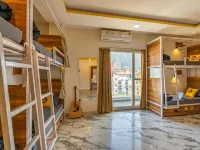The Hosteller Rishikesh, Upper Tapovan Hotels in 