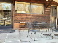 A pleasant space in a pleasant neighborhood in a beautiful part of the country!