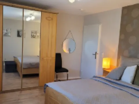 Vacation apartment on the edge of the forest with fantastic views Hotels in Hermeskeil