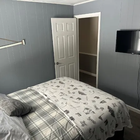 Newly Renovated, perfectly located and fully equiped.
