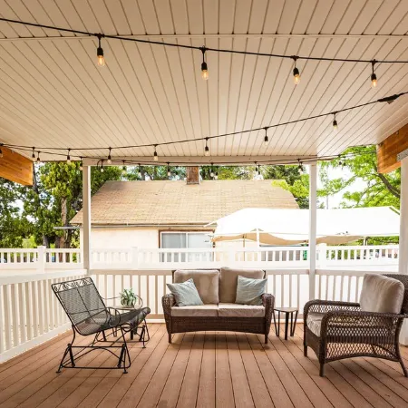 Charming home walking distance from downtown Kanab, w/King Suite