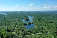 Little Longbow Lakefront Chalet