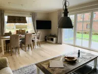 High-quality vacation apartment with large terrace