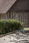 Green setting, ideal for families and friends, Jacuzzi, table soccer, petanque, sauna.