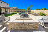Beautiful 5 BR house with Olympic size Pool and SPA in Indio