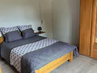 3 Bedroom Private Vacation Home in Morlaix 莫爾萊住宿飯店