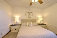 Alpaca Paradise & Alpaca Experience! Hotels near Rifle