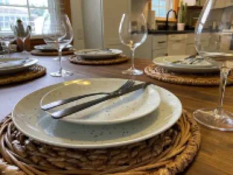 4 Bedroom Home on the River with Private River access