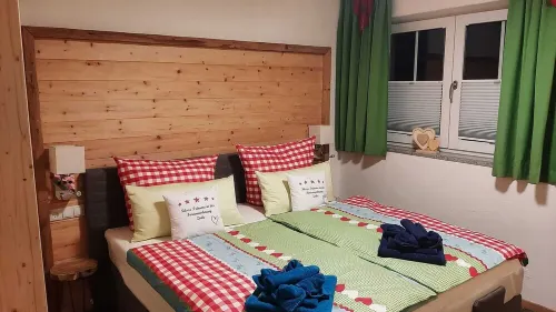 5-star FeWo Zirbe: Wellness luxury with sauna & whirlpool bathtub in Arnbruck!