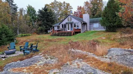 Downeast Maine Cottage with Water View and Nature Preserve