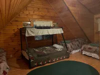 Cozy 3 Bed 2 Bath Cabin located next to Three Bears Resort in Warrens Wisconsin
