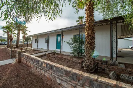 Foothills Vacation Retreat!!