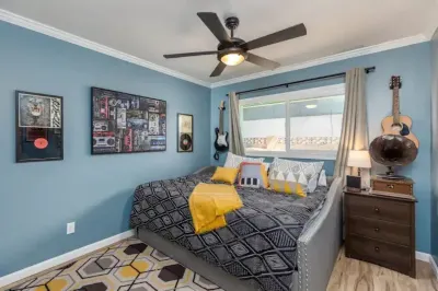 Heated Pool/Hot tub in heart of Tempe/ASU/Scottsdale Các khách sạn gần Painting with a Twist