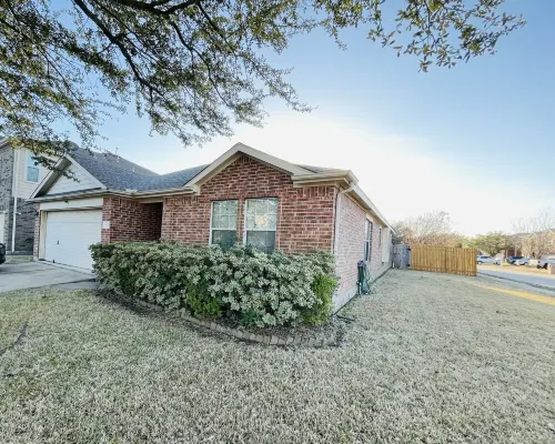 Large 4 Bedrooms Home - Workforce Rental - Washer/Dryer - Garage - Full Kitchen