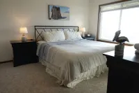 Pelican Point: Spacious Ocean View Home in Manzanita (MCA #200)