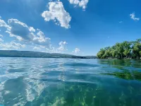 LE PETIT - 5 min. Walk to Lake Resort or Downtown Hotels in Canandaigua