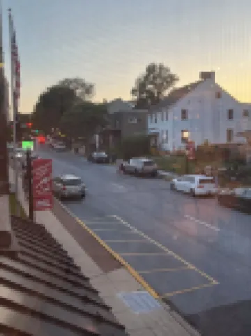 Newly renovated in the heart of Kennett Square. 3 miles from Longwood Gardens