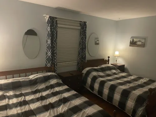 Willow Acres Retreat near outlets, shows and restaurants. - Homestays